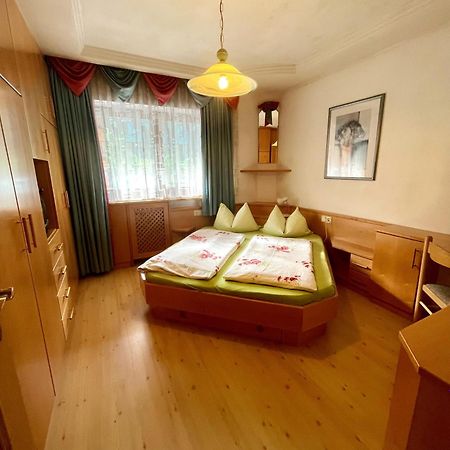 Apartments Spirit Of Mountains Rasun di Sopra Room photo