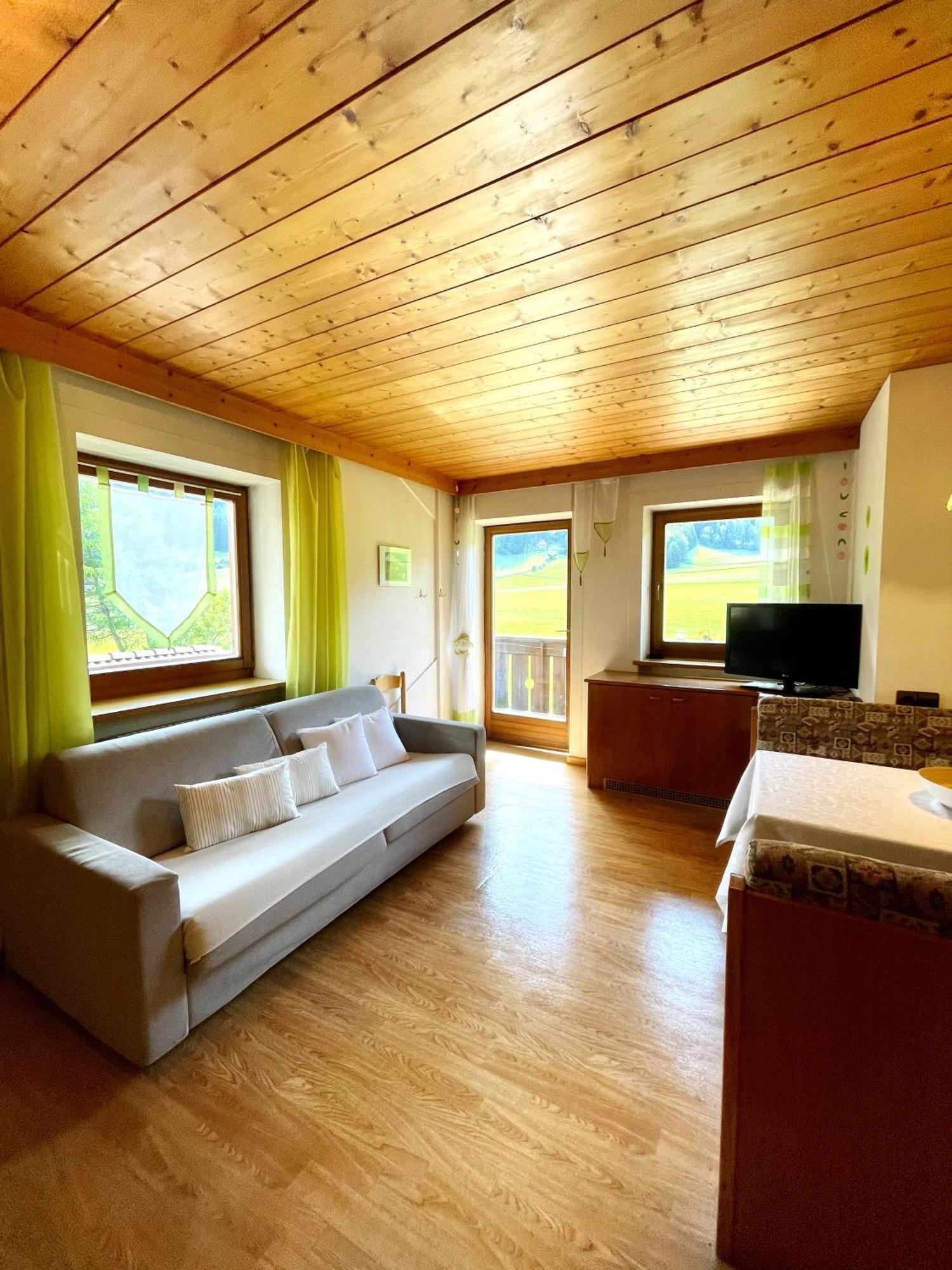 Apartments Spirit Of Mountains Rasun di Sopra Room photo